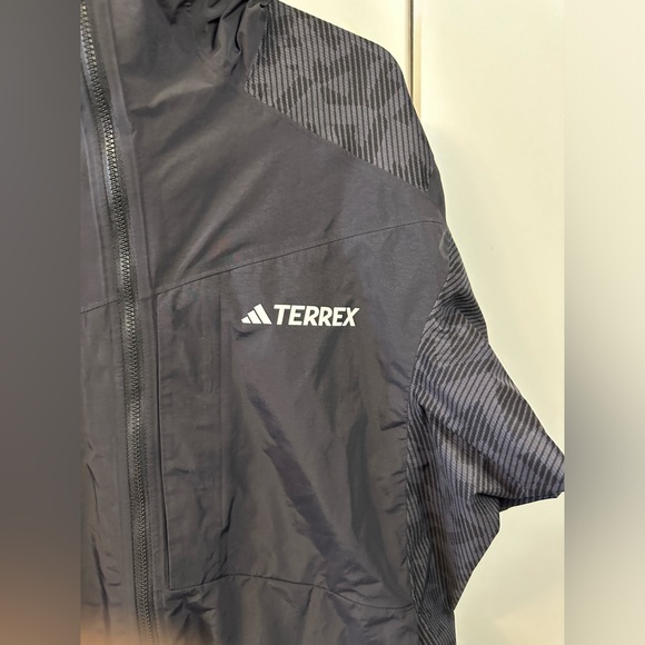 ADIDAS TERREX XPERIOR HYBRID RAIN.RDY JACKET - Picture 2 of 8